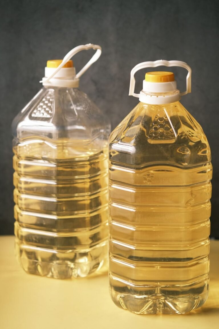 Bottles of vegetable oil representing Brazilian vegetable oils and derivatives